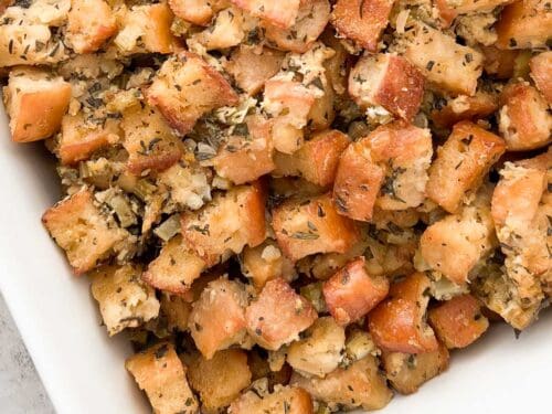 Old Fashioned Thanksgiving Dressing